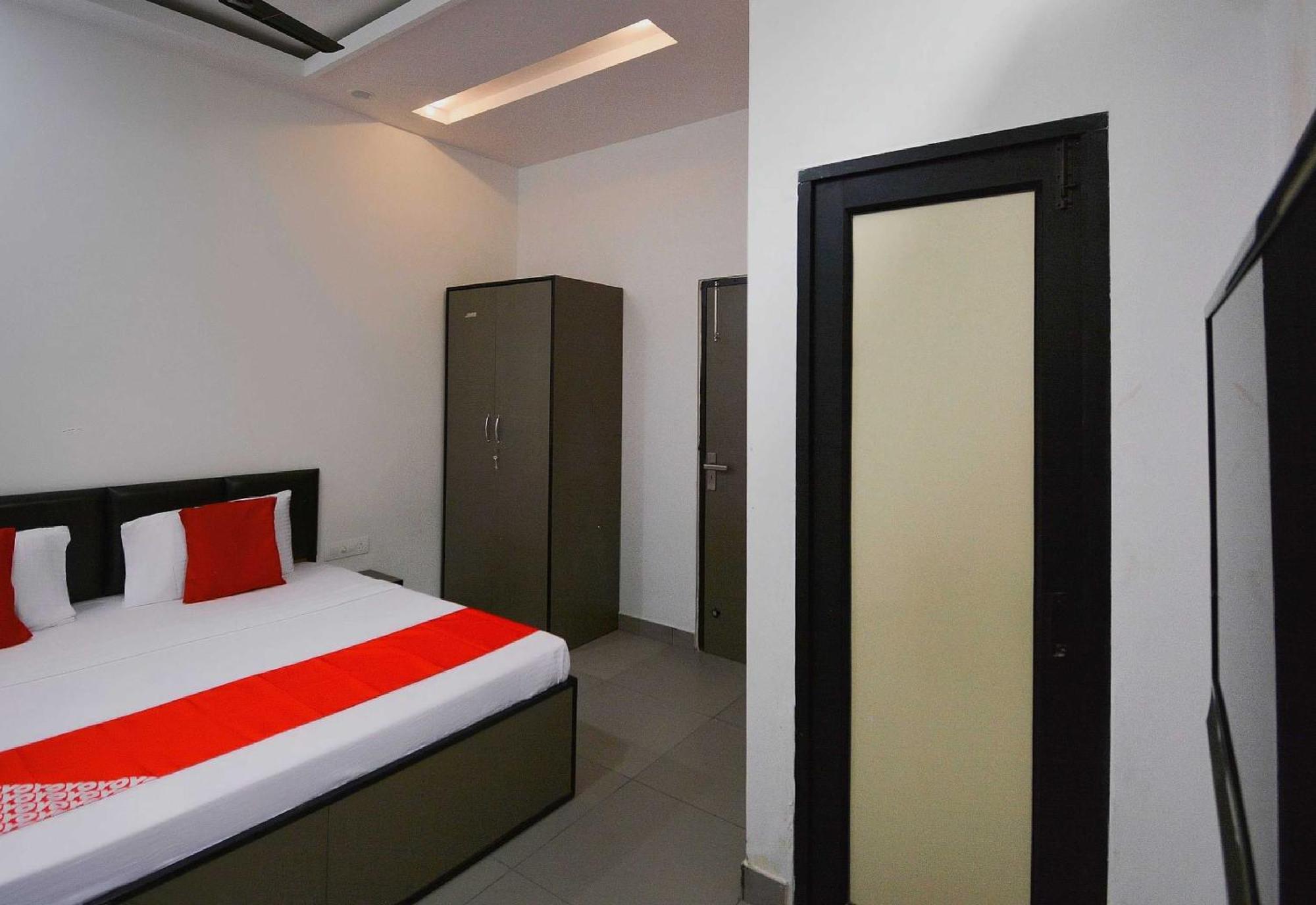 Hotel O White Solitaire Ludhiana Eksteriør bilde