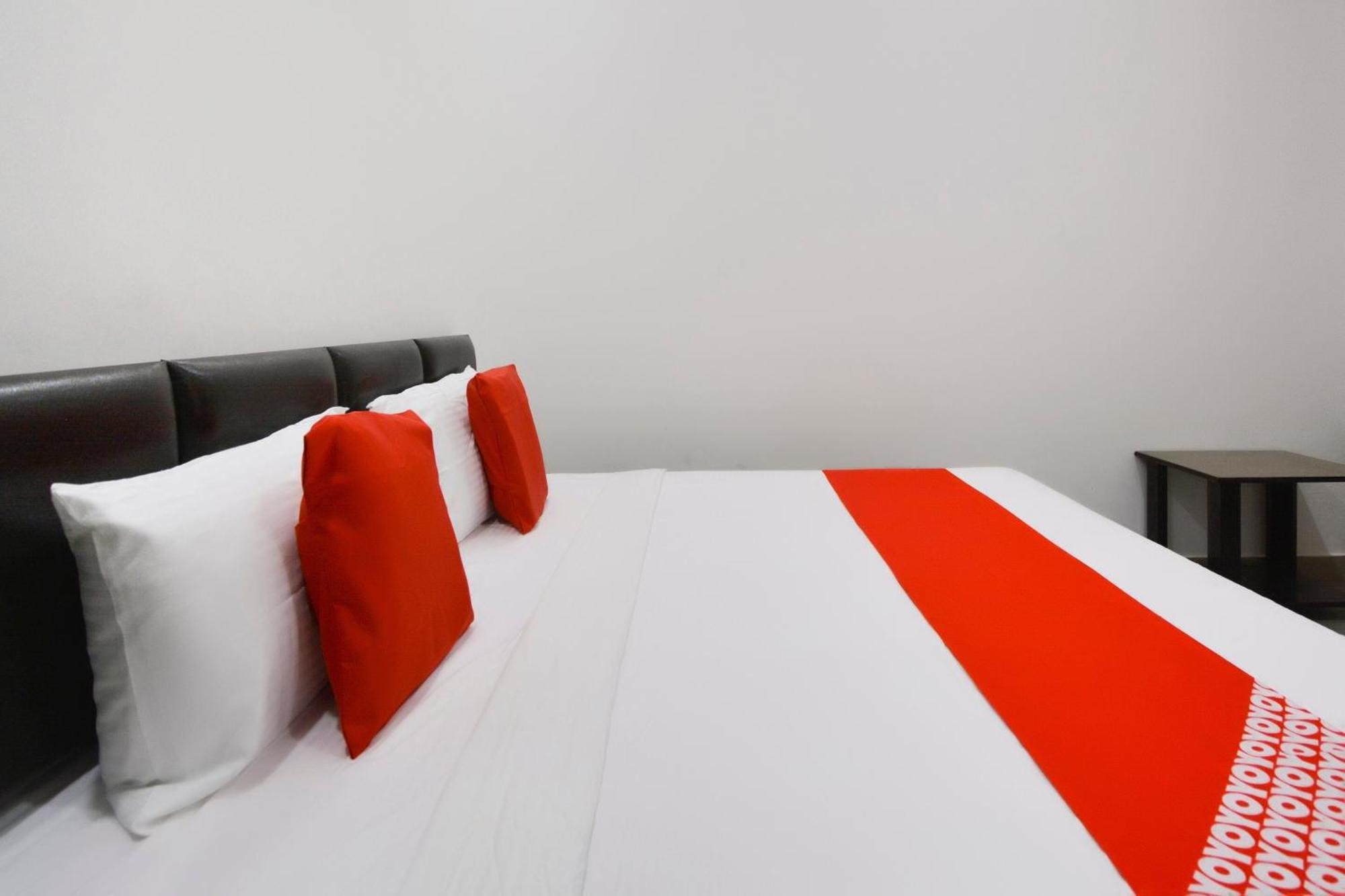 Hotel O White Solitaire Ludhiana Eksteriør bilde
